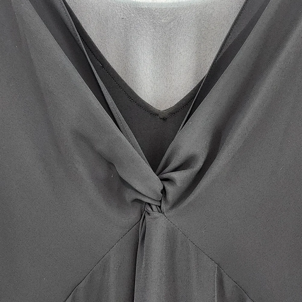 Adrianna Papell this elegant